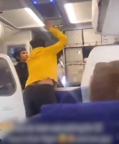 IndiGo Flight Passenger Sahil Kitaria Slapping Pilot After Flight Delay Announcement 