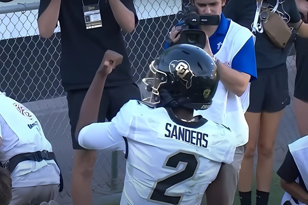 Shedeur Sanders Taunts Arizona State Crowd with Watch Celebration After ...